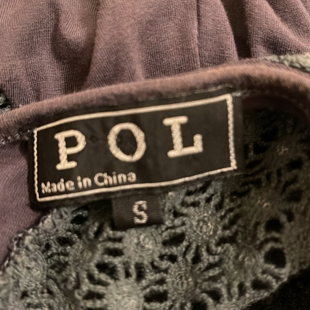 ❤️ POL Distressed Boho Ruffle Tunic Tank - Picture 7 of 11